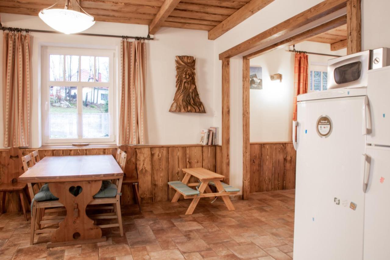 Penzion Medvídek Tanvald Exterior foto