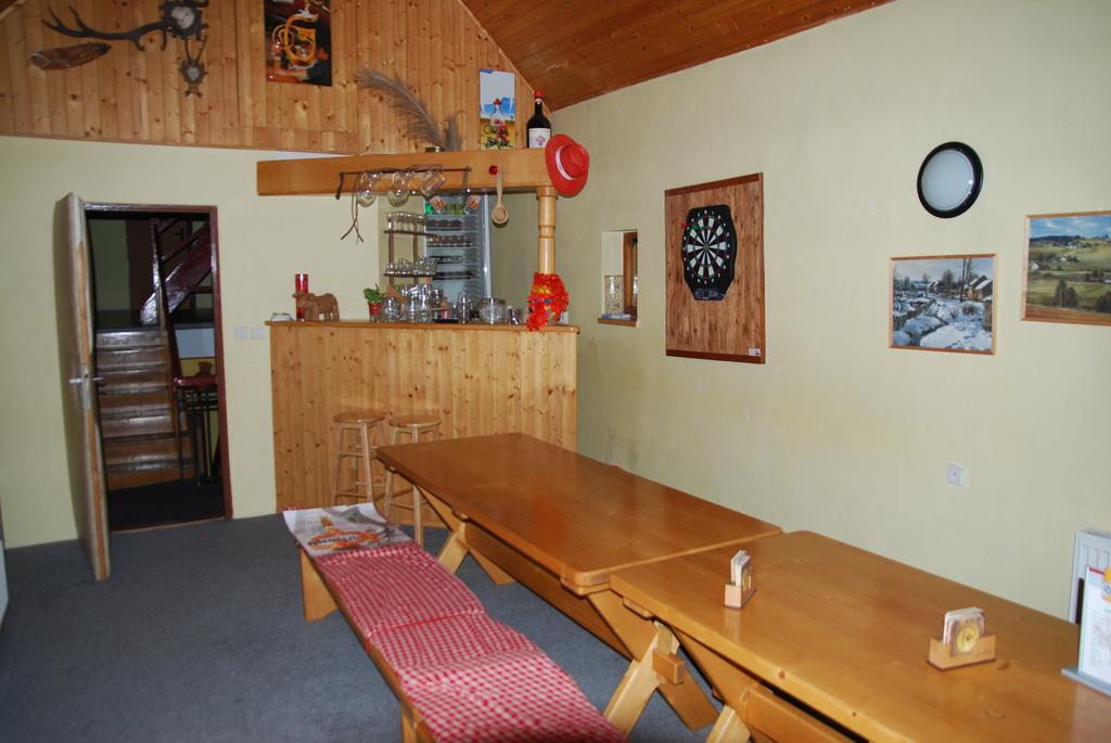 Penzion Medvídek Tanvald Habitación foto